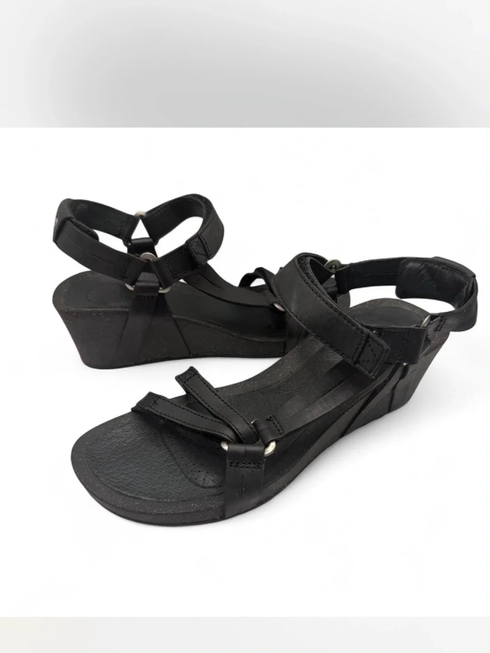 Teva Women's Ysidro Universal Wedge Sandals